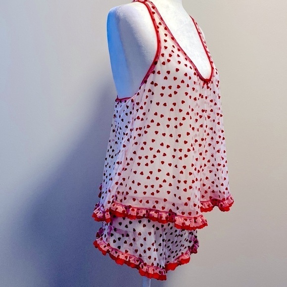 Vintage Victoria’s Secret hearts mesh pj set - Picture 7 of 8